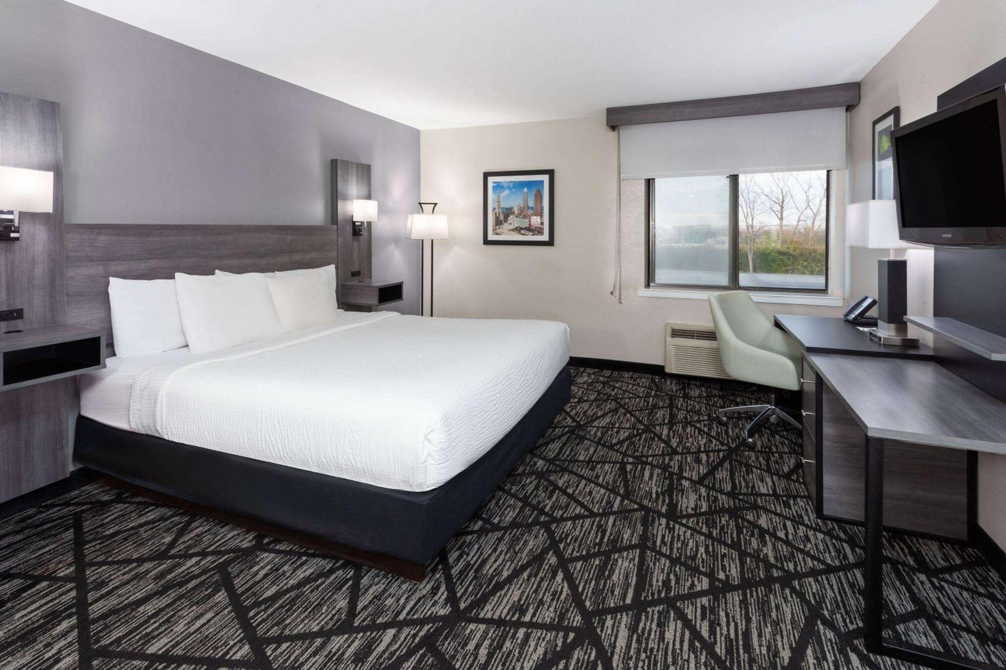 La Quinta Inn By Wyndham Cleveland Independence Exterior foto
